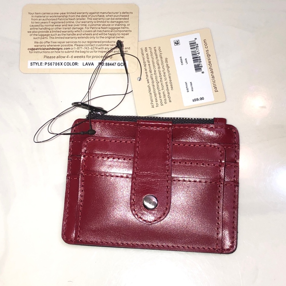 Patricia Nash Cassis Distressed Vintage Leather Card Wallet Case Color Lava NWT